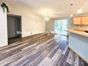 14280 Harpoon Pl SE in Olalla, WA - Building Photo - Building Photo