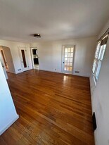 3123 Atwood Ave, Unit 3123 Atwood Ave Apt #1 in Madison, WI - Building Photo