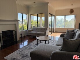 234 N Kenwood St in Glendale, CA - Building Photo