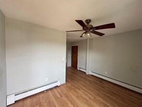 44 Tanager Rd in Monroe, NY - Building Photo - Building Photo