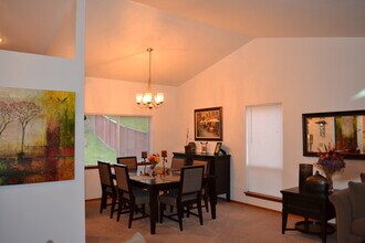 32621 20th Ave SW in Federal Way, WA - Building Photo - Building Photo