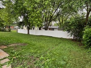 654 Longview Dr in Antioch, IL - Foto de edificio - Building Photo