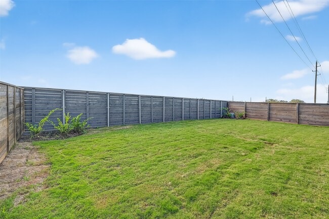 property at 3222 Kindred Wy