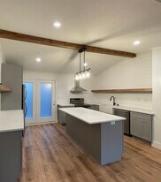 1822 N Rock Springs Rd NE, Unit 14 in Atlanta, GA - Building Photo