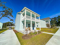 16 Backwater St in Port Royal, SC - Building Photo - Building Photo