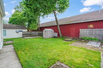 61 Gleason Rd in Shrewsbury, MA - Building Photo - Building Photo