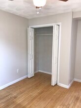 347 Woonasquatucket Ave, Unit 1 in North Providence, RI - Building Photo - Building Photo