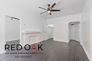 687 Shatto Pl in Los Angeles, CA - Building Photo