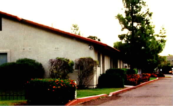 4135 N 17th St in Phoenix, AZ - Foto de edificio
