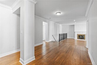 250 Martine Ave in White Plains, NY - Building Photo - Building Photo