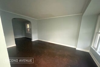 9525 S Dobson Ave in Chicago, IL - Foto de edificio - Building Photo