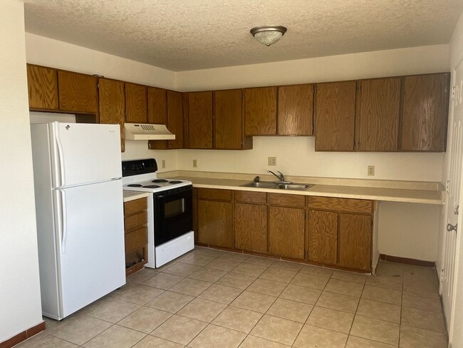 449 S 200 E in Vernal, UT - Building Photo - Building Photo
