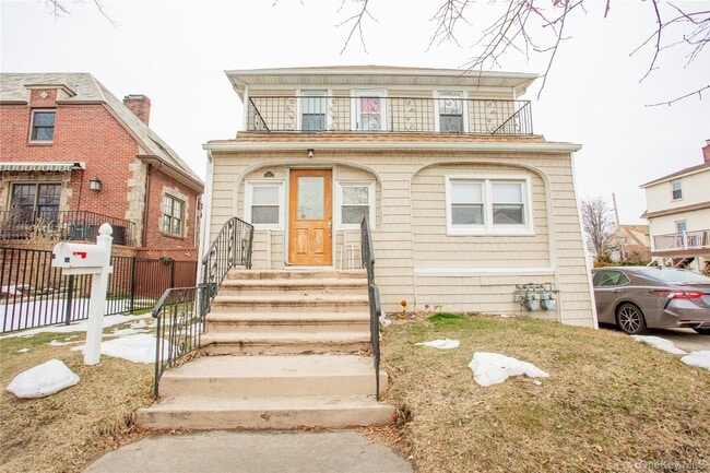 359 E Chester St in Long Beach, NY - Building Photo - Building Photo