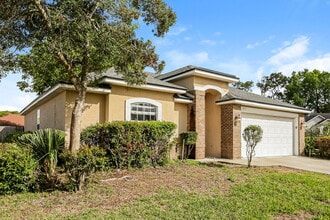 3273 Net Ct in Jacksonville, FL - Foto de edificio - Building Photo