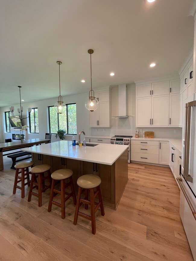 1858 Upland Dr in Ann Arbor, MI - Building Photo - Building Photo