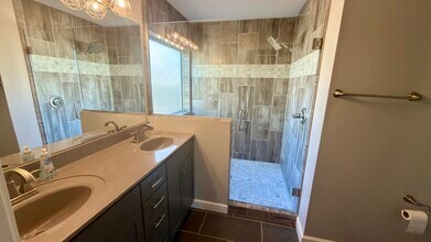 3505 Godfrey Dr in Columbia, MO - Building Photo - Building Photo