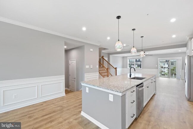 4615 Crossing Ct in Ellicott City, MD - Building Photo - Building Photo