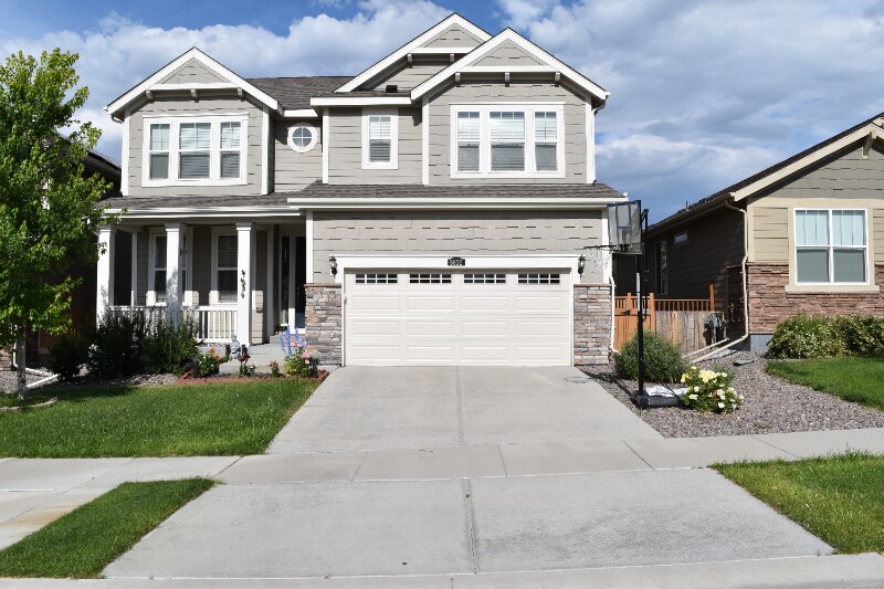 8852 Lanceleaf St in Parker, CO - Foto de edificio