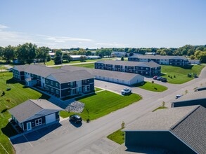 SCS Hortonville in Hortonville, WI - Foto de edificio - Building Photo