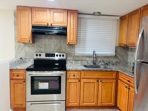 55 Woodlawn Ave in Chelsea, MA - Building Photo - Building Photo