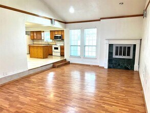 6704 Spoonwood Ln in Fort Worth, TX - Building Photo - Building Photo