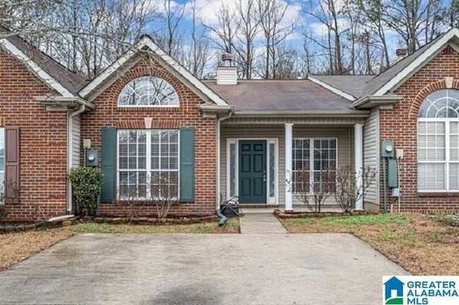 106 Hidden Creek Cove in Pelham, AL - Building Photo - Building Photo