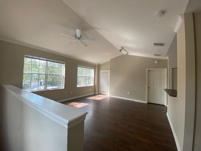 461 SE Kitching Cir in Stuart, FL - Building Photo - Building Photo