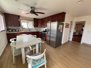 2036 9th Ave in Honolulu, HI - Building Photo - Building Photo