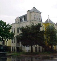 300 3rd St SE in Washington, DC - Building Photo