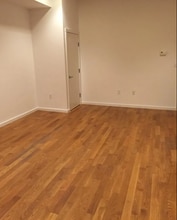 12 Beech St, Unit 102 in Cambridge, MA - Foto de edificio - Building Photo