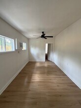 326 E 1st St in Deer Park, TX - Building Photo - Building Photo