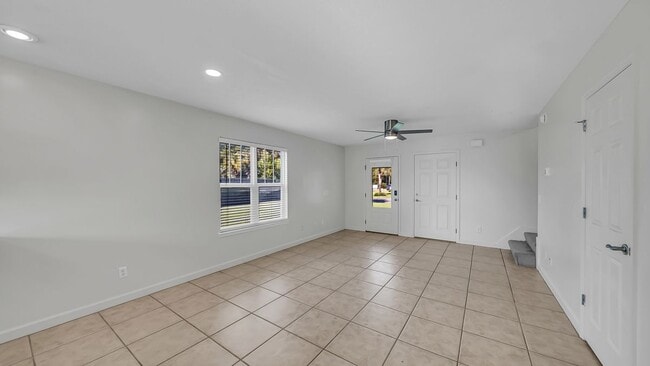 2108 Sterling Cove Blvd in Panama City Beach, FL - Foto de edificio - Building Photo