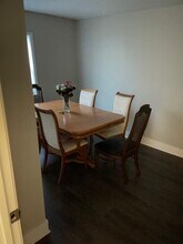 1001 E Pierce St in Kirksville, MO - Foto de edificio - Building Photo