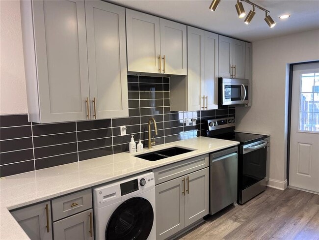 777 12th Ave N in St. Petersburg, FL - Building Photo - Building Photo