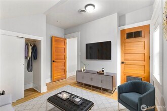 1735 24th Ave in Seattle, WA - Building Photo - Building Photo