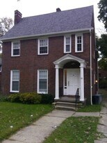171 Upland Ave in Youngstown, OH - Building Photo