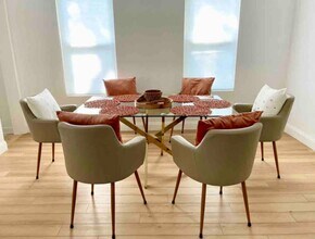 355 Lake Ave in Oakhurst, NJ - Foto de edificio - Building Photo