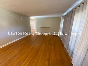 2746 Tillett Rd SW in Roanoke, VA - Building Photo - Building Photo