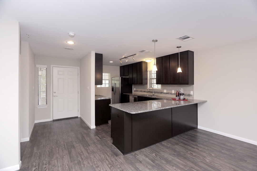 Connemara Estates in San Antonio, TX - Building Photo