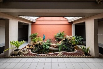 450 Treasure Island Causeway in Treasure Island, FL - Building Photo - Building Photo