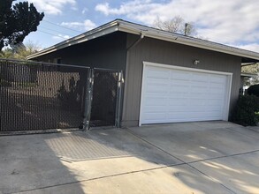 9345 Urban Dr in La Mesa, CA - Building Photo - Building Photo