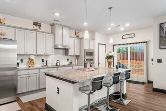 9928 Long Leaf Pne Dr in Columbus, GA - Building Photo - Building Photo