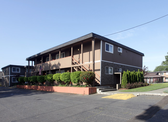 Outrigger Apartments in Tacoma, WA - Foto de edificio - Building Photo