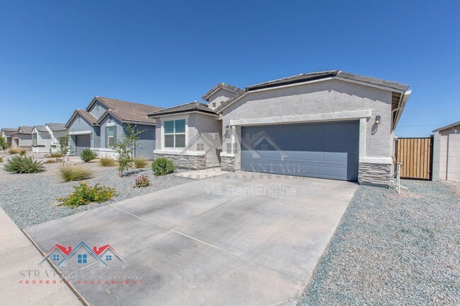 1330 W Hess Ave in Coolidge, AZ - Building Photo - Building Photo