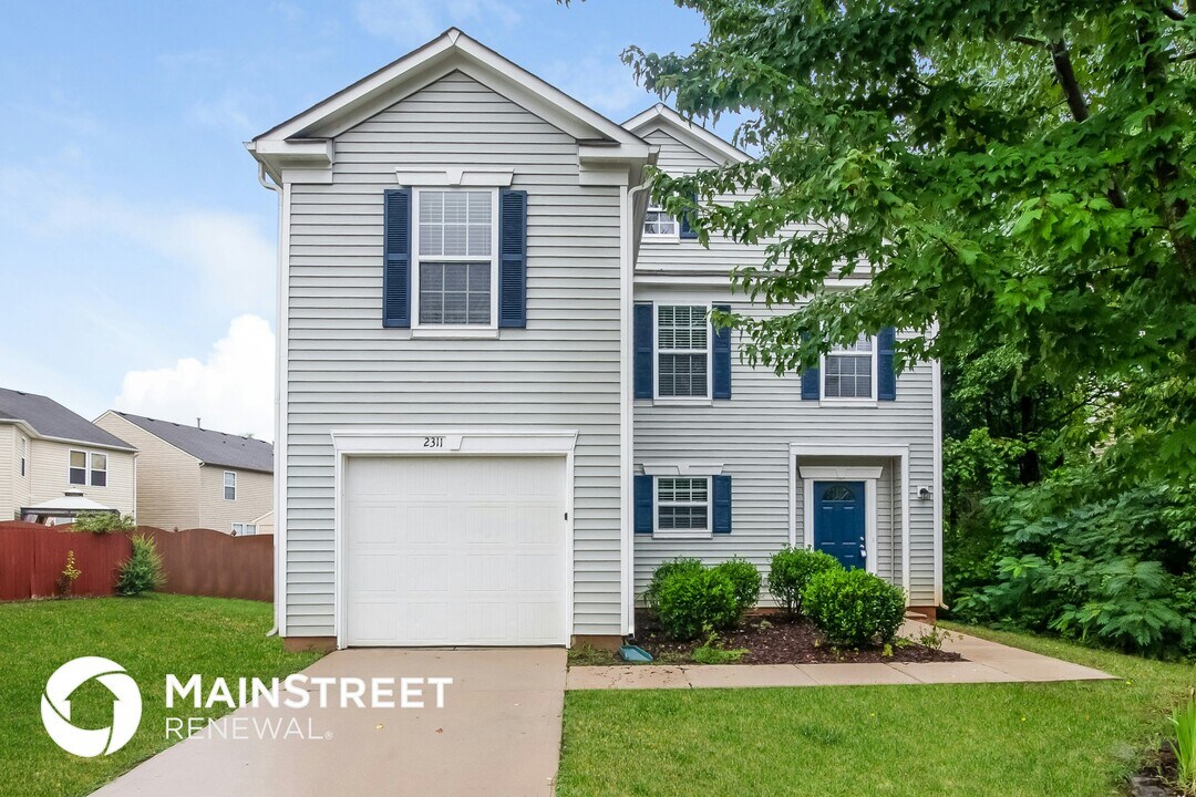 2311 Sweet Flag Court in Charlotte, NC - Building Photo