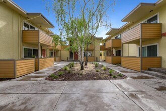 2217 Los Padres Blvd in Santa Clara, CA - Building Photo - Building Photo