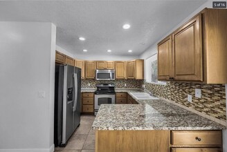 1075 1400 W St in Saint George, UT - Building Photo - Building Photo