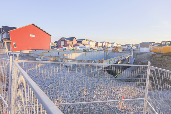 Briarfield Townhome in Calgary, AB - Building Photo - Building Photo