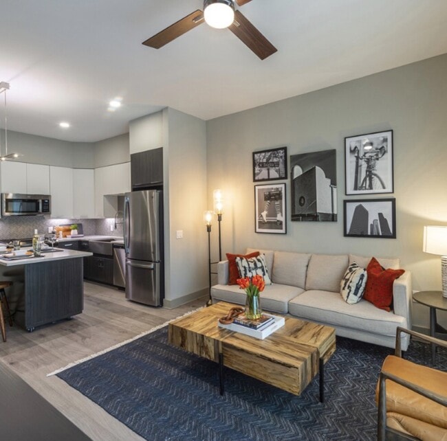 property at 401 W 25th St