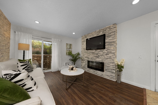 9860 Dale Ave in Spring Valley, CA - Building Photo - Building Photo